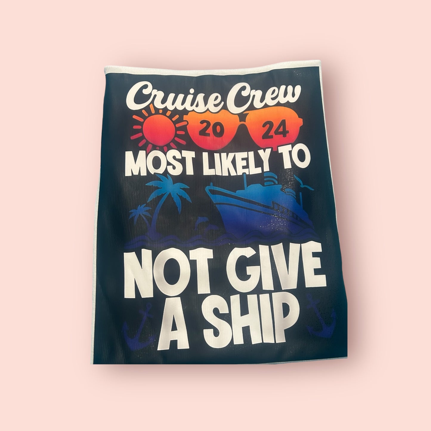 T-shirt Cruise Crew