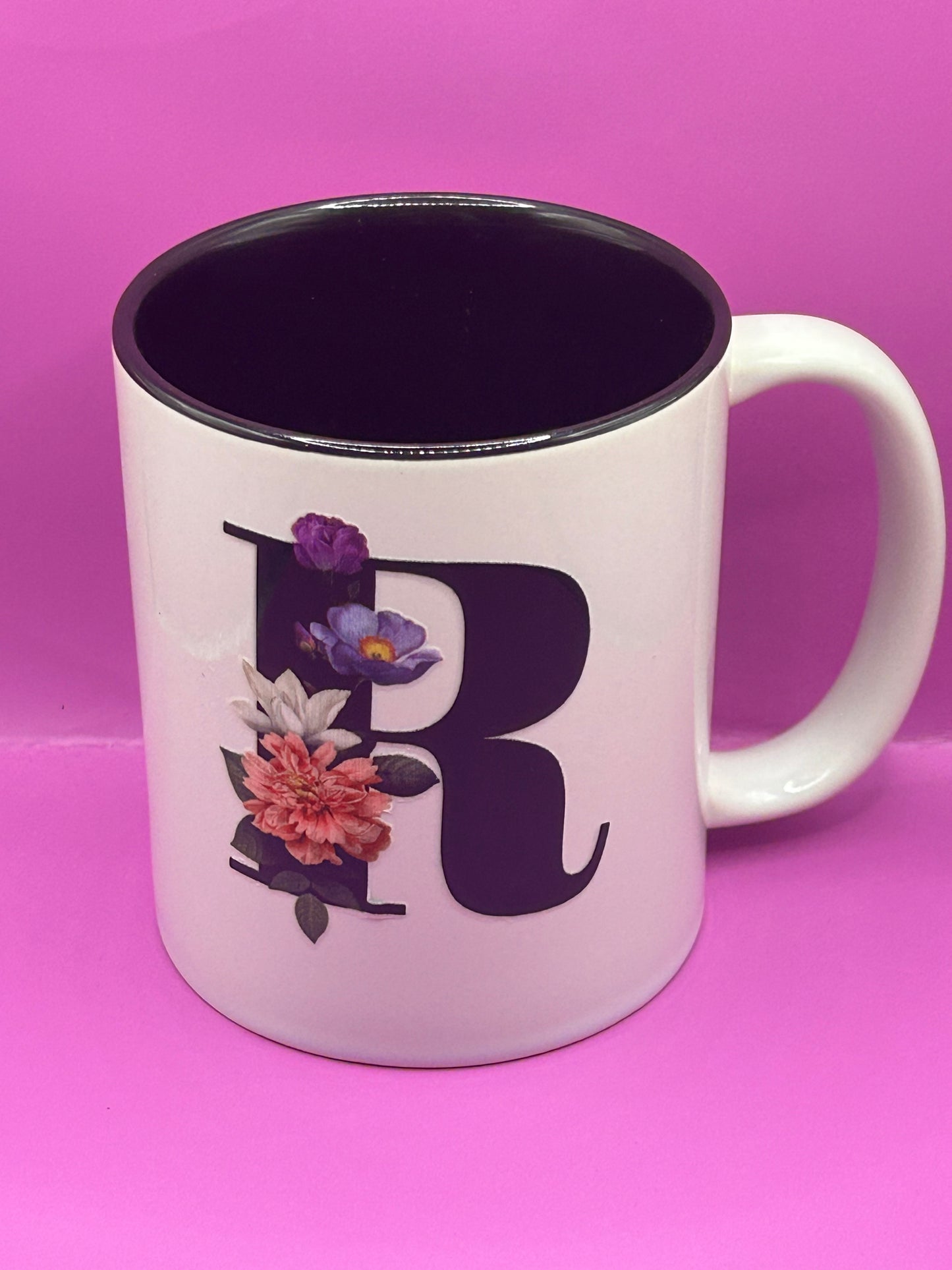 Coffee mug, R Black