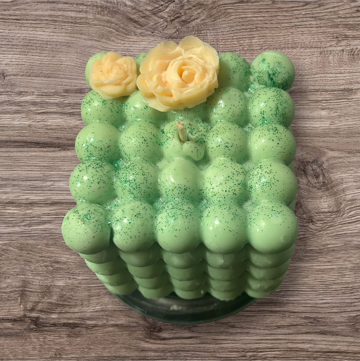 Candle 
** ALCOHOL FREE ** PHTHALATE FREE ** 100% soy wax