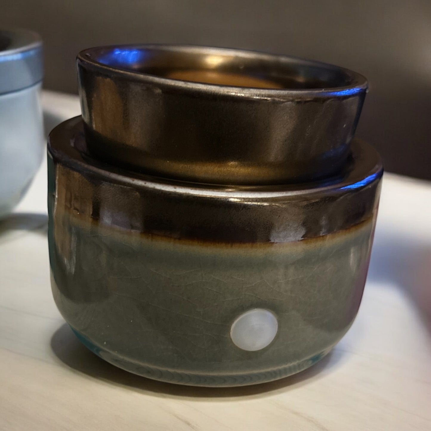 Fragrance melt candle warmer